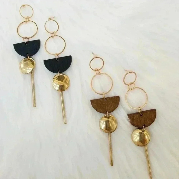 BOHO DANGLING EARRINGS - Picture 1 of 3